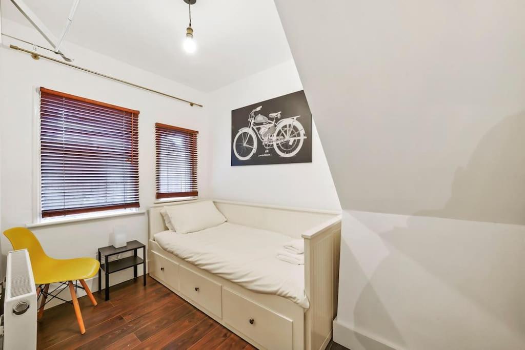 2 Bed Garden Flat Leyton Village ロンドン エクステリア 写真